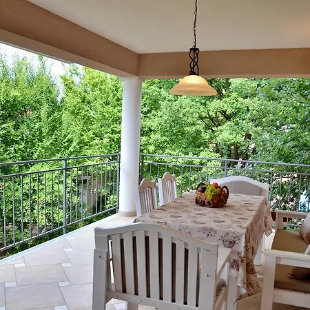 Villa Amalia Apartments Malinska Room photo